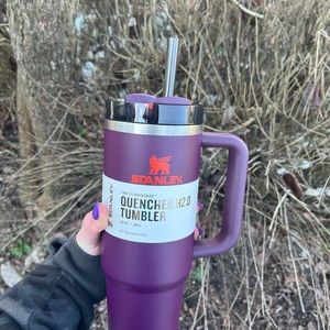 Stanley 30oz plum tumbler brand new